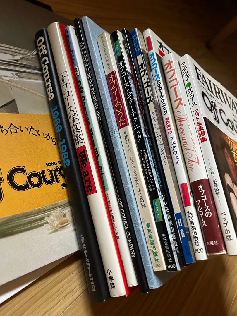 オフコース書籍 写真集 楽譜セット おまけ付 N110998463 安い