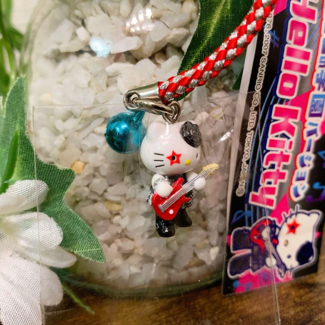 希少レア　ハローキティ ご当地 限定 ストラップ ロックの学園バージョン 根付