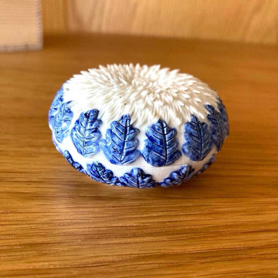 茶道具】平戸焼 十五代 中里茂右衛門 菊 香合 茶器