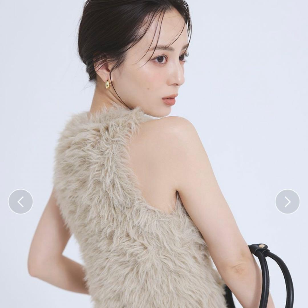 【美品】anuans ファーライクノースリーブニットトップス