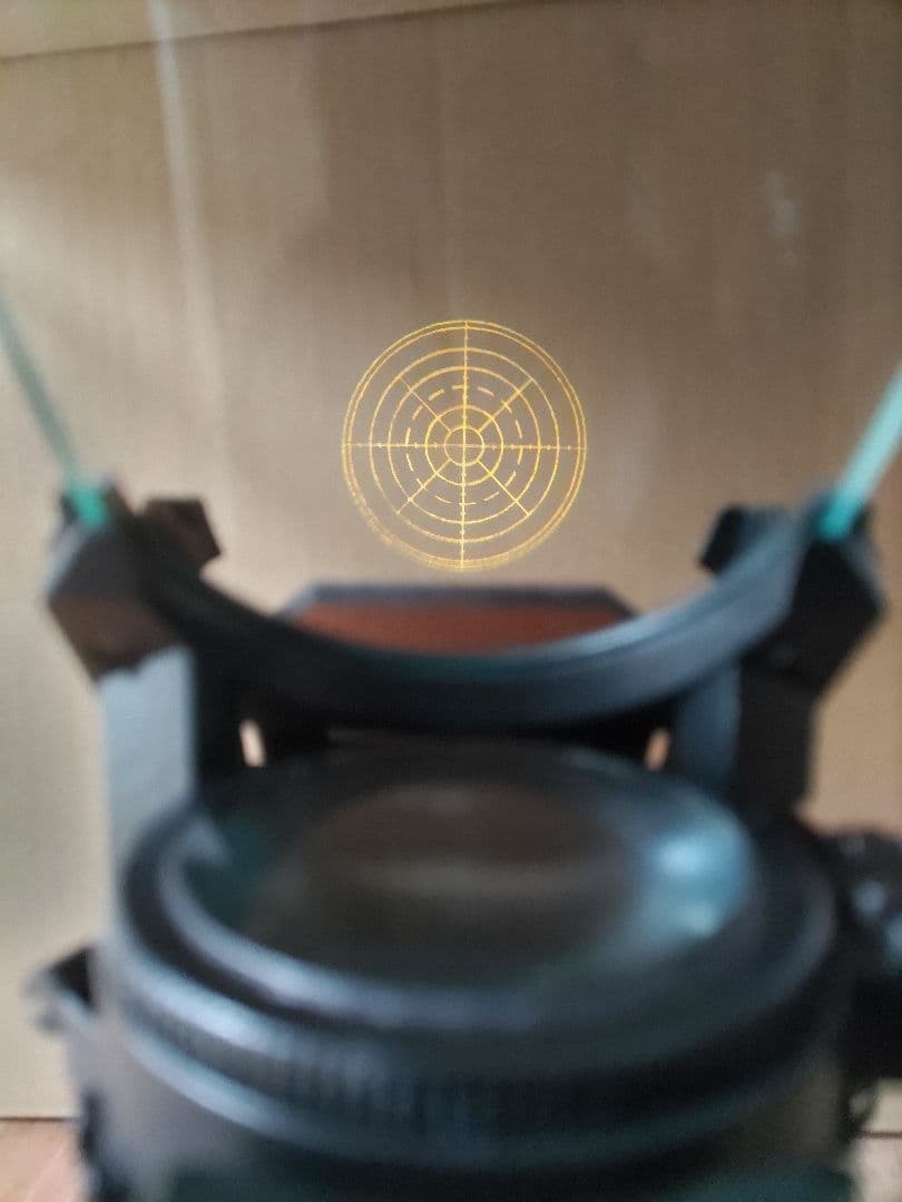 零式艦上戦闘機　四式射撃照準器　実物大模型　おまけ　ケース付き