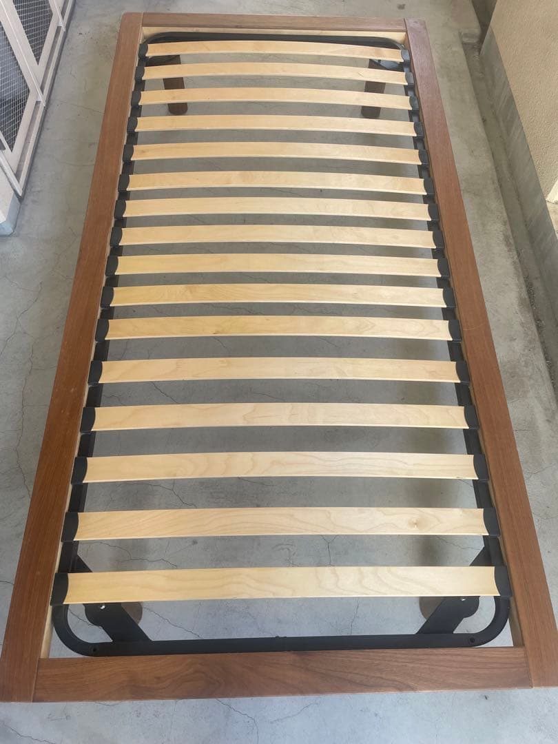 【引取限定】無印シングルベッドフレーム ナチュラルウッド