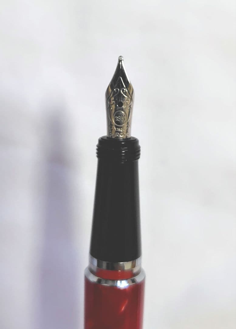 アウロラ万年筆 限定品MINIMAフォーコ18金ペン先 B