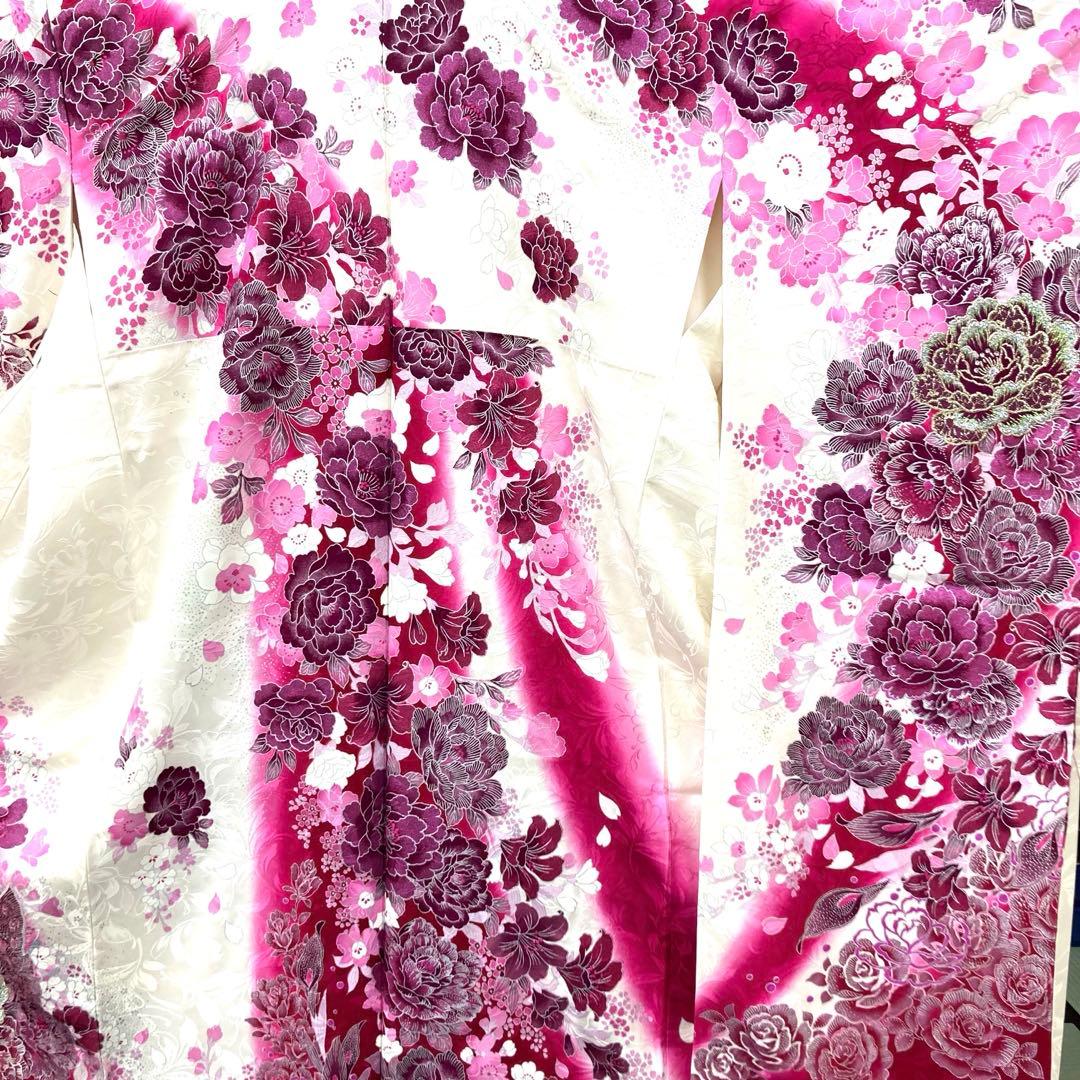 ☆中古品☆振袖 単品 正絹 白系ピンク花模様B級品振袖 ☆