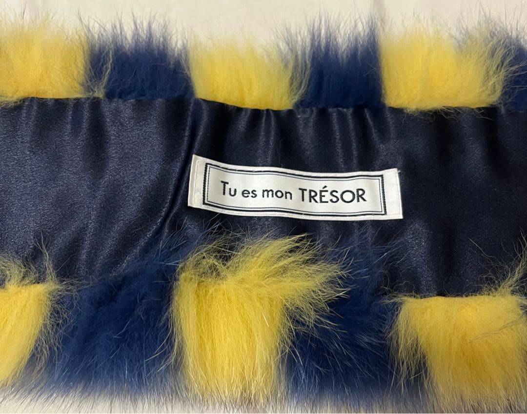 TRESOR トレゾア FOXファー　ティペット　ネックウォーマー