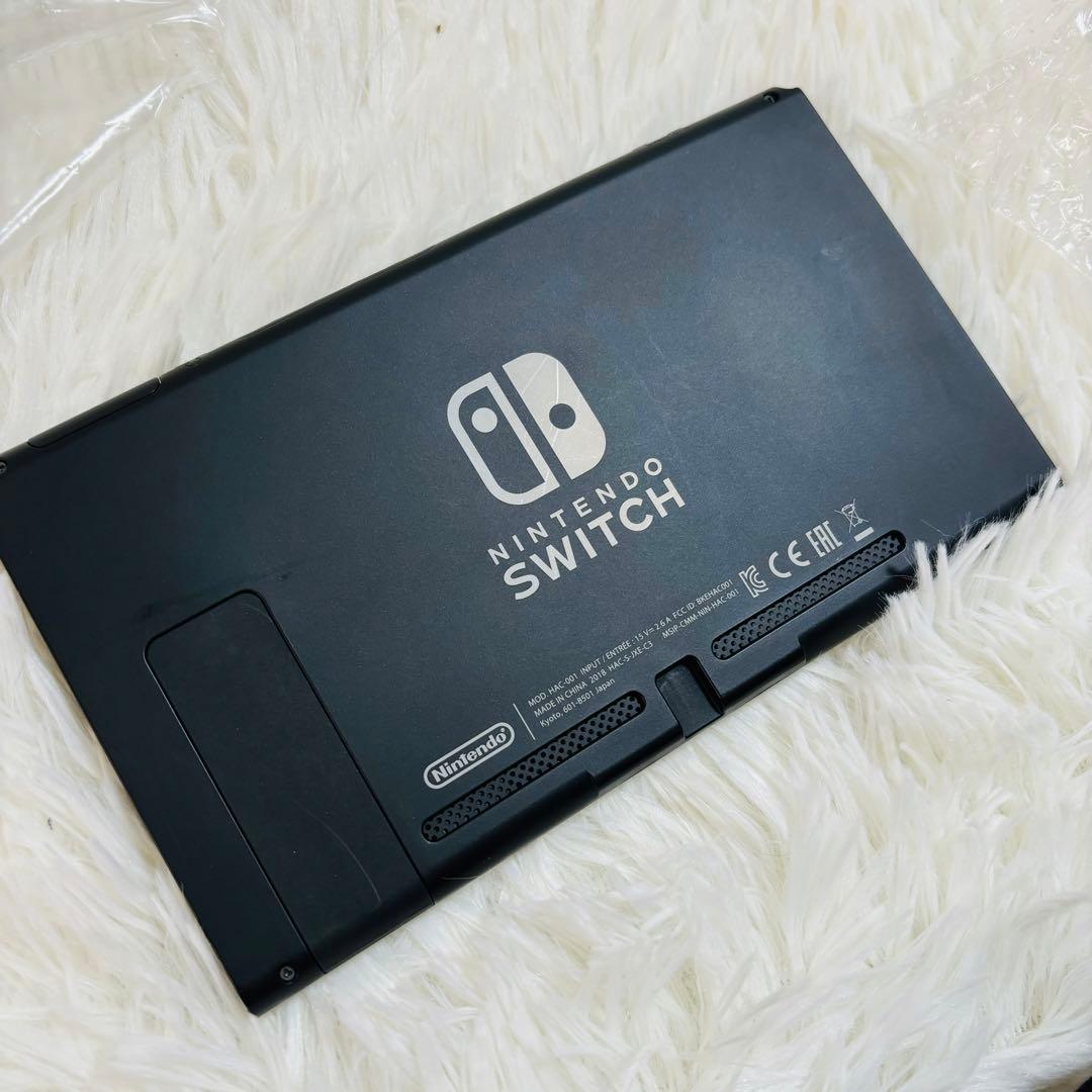 【美品】Nintendo Switch 本体　2018年製