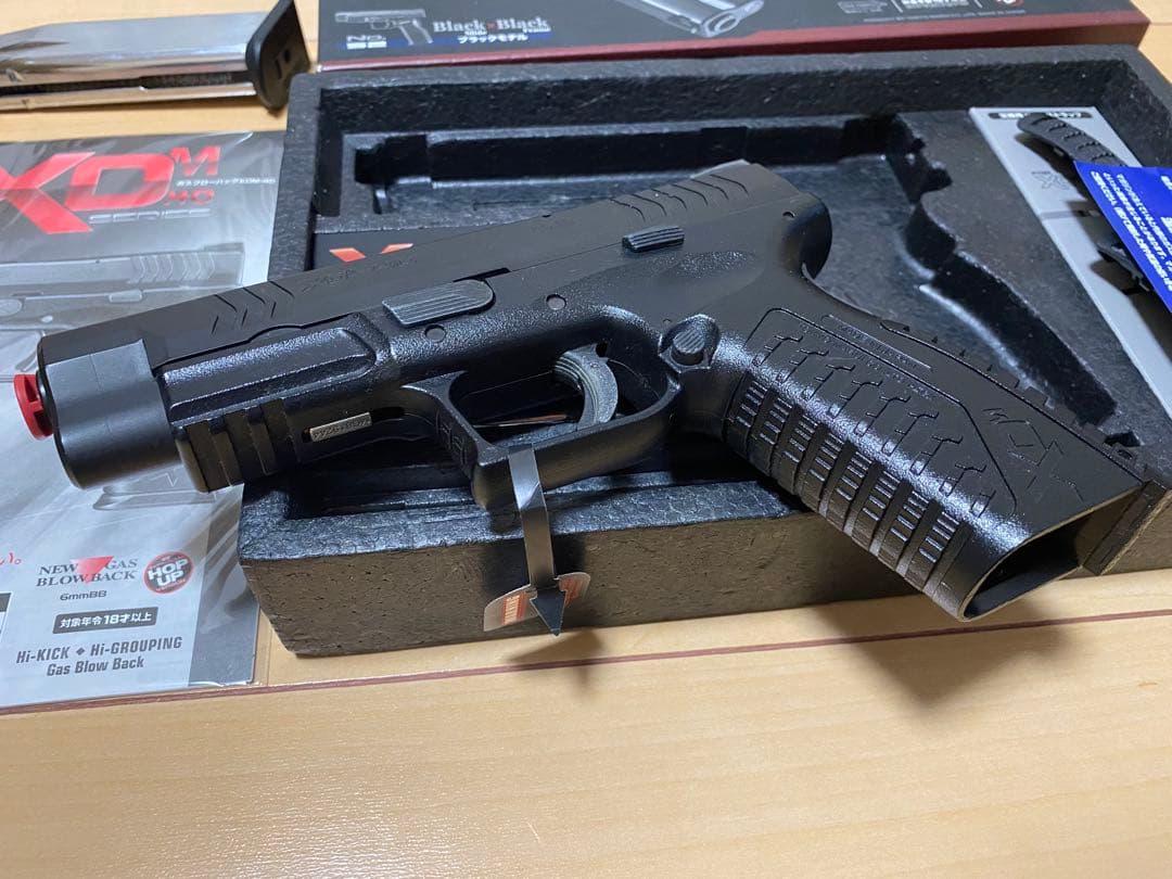 ま*ん様 東京マルイ　XDM-40 スペアマガジン付き❗️