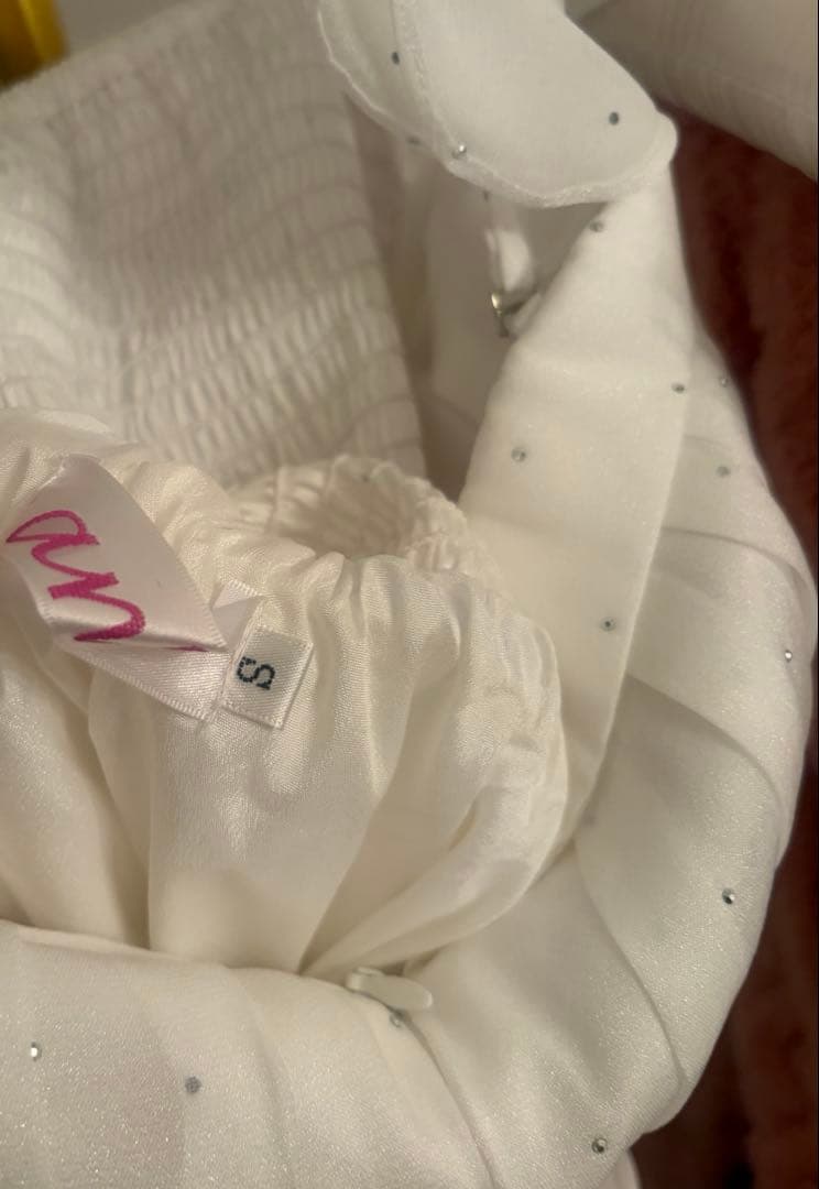 みみ　an ドレス　ホワイト　Sサイズ