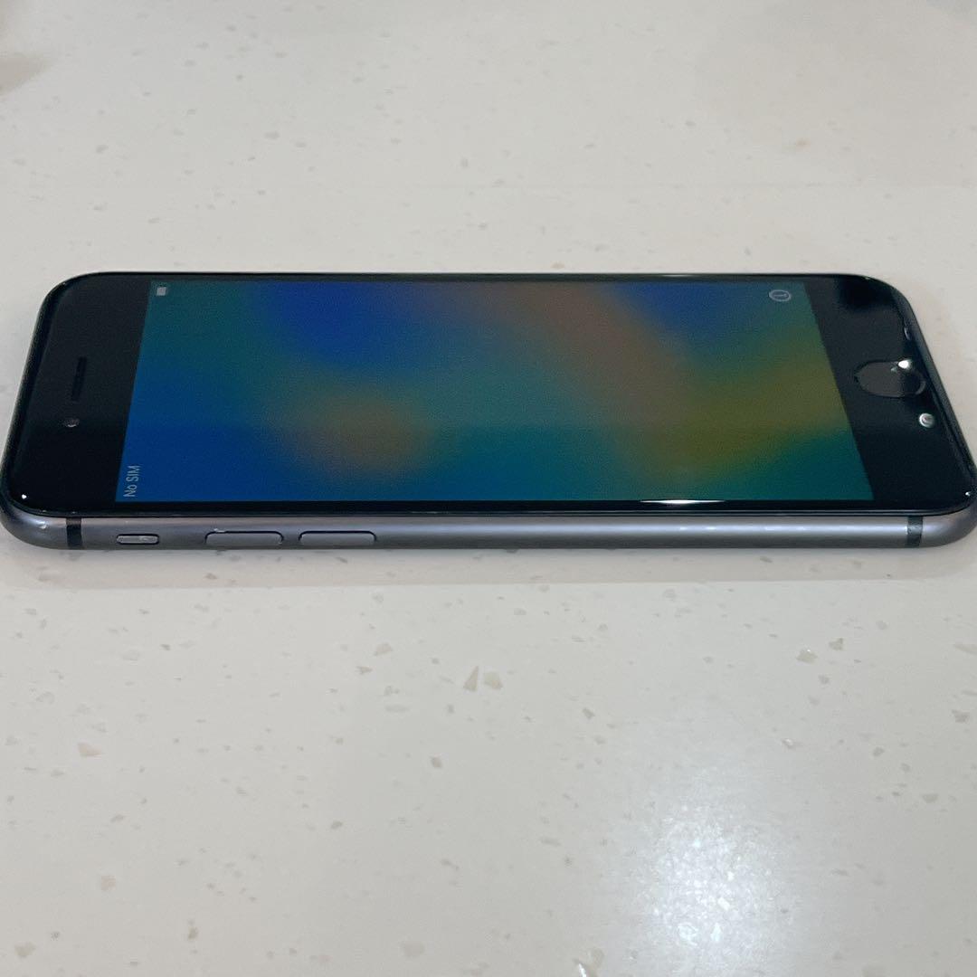 Apple iPhone 8 256GB 本体のみ　ブラック