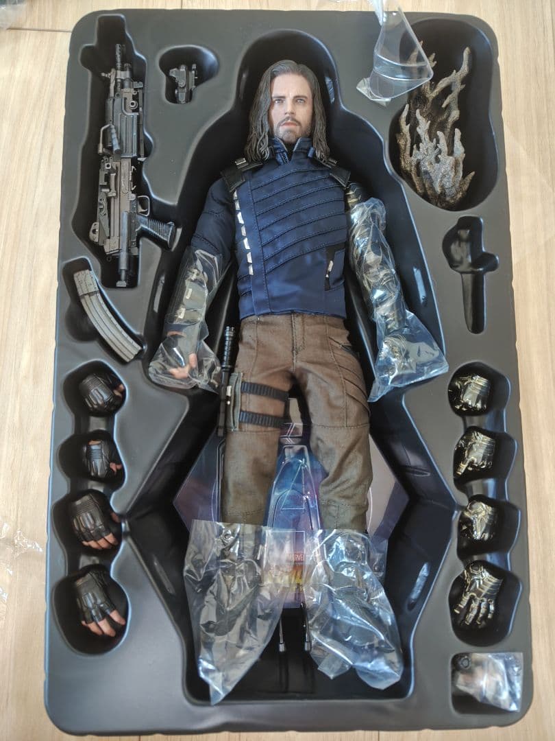 ホットトイズ バッキー・バーンズ インフィニティウォー ムービー