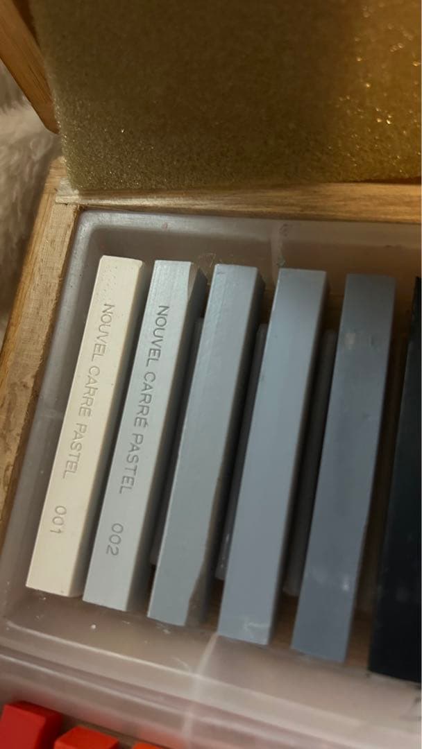 【即購入可】NOUVEL CARRE PASTEL 96色 木箱