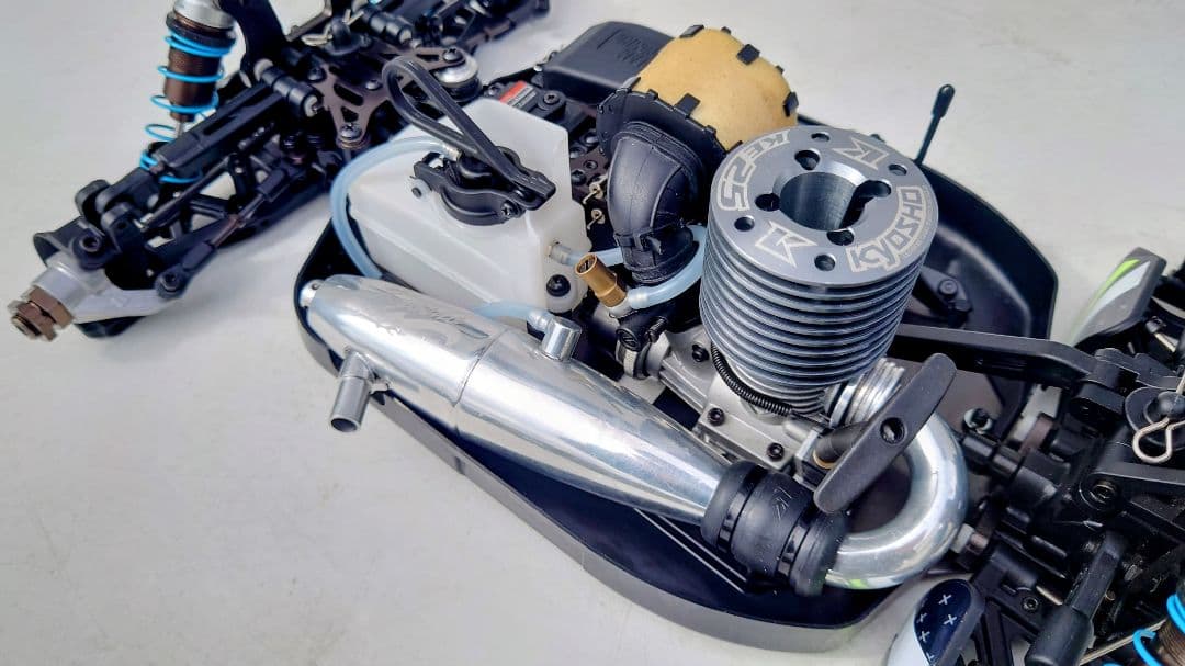 未走行！KE25付 特別仕様！京商インファーノ MP9 1/8GP レディセット