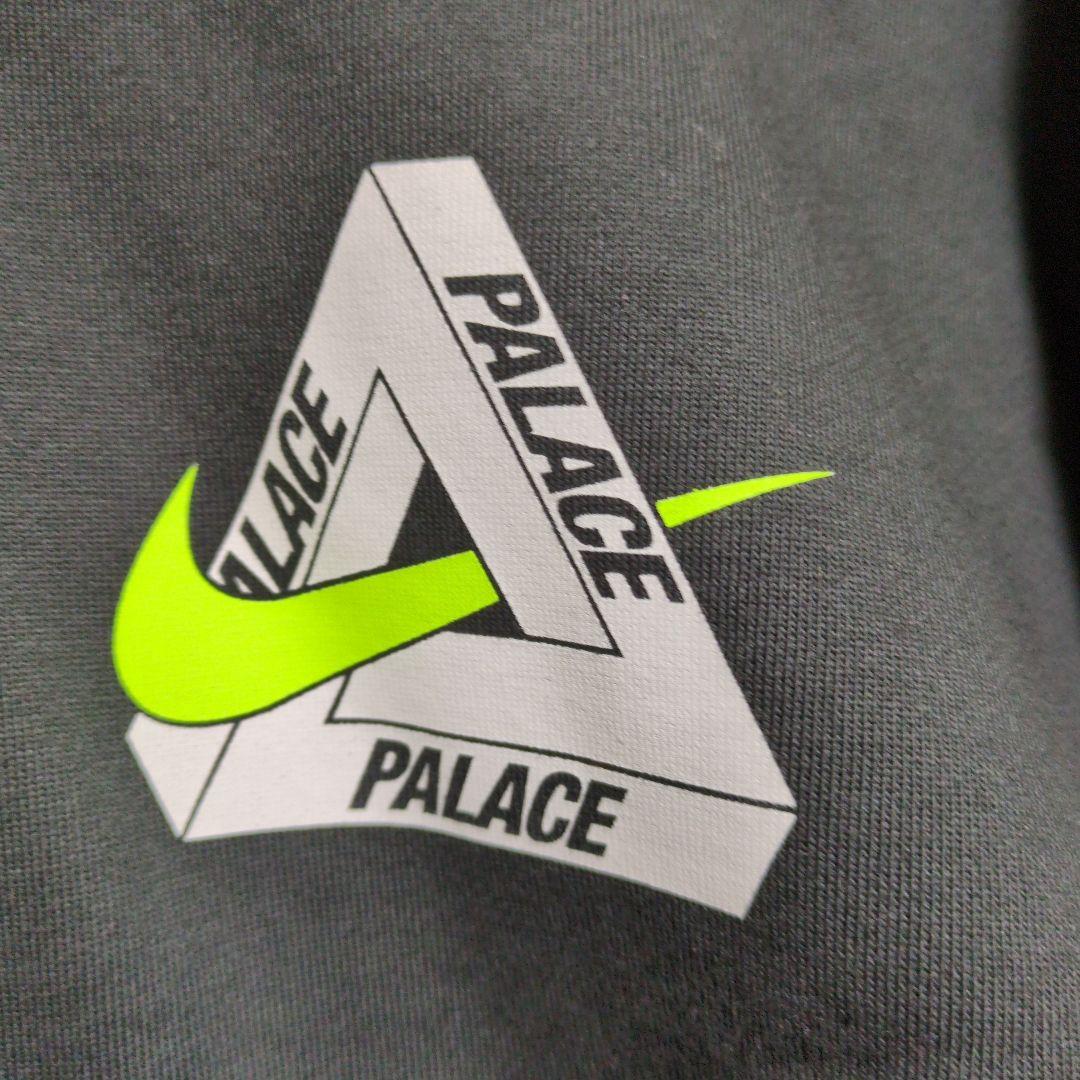 palace nike tri swoosh hood Mサイズ 黒色
