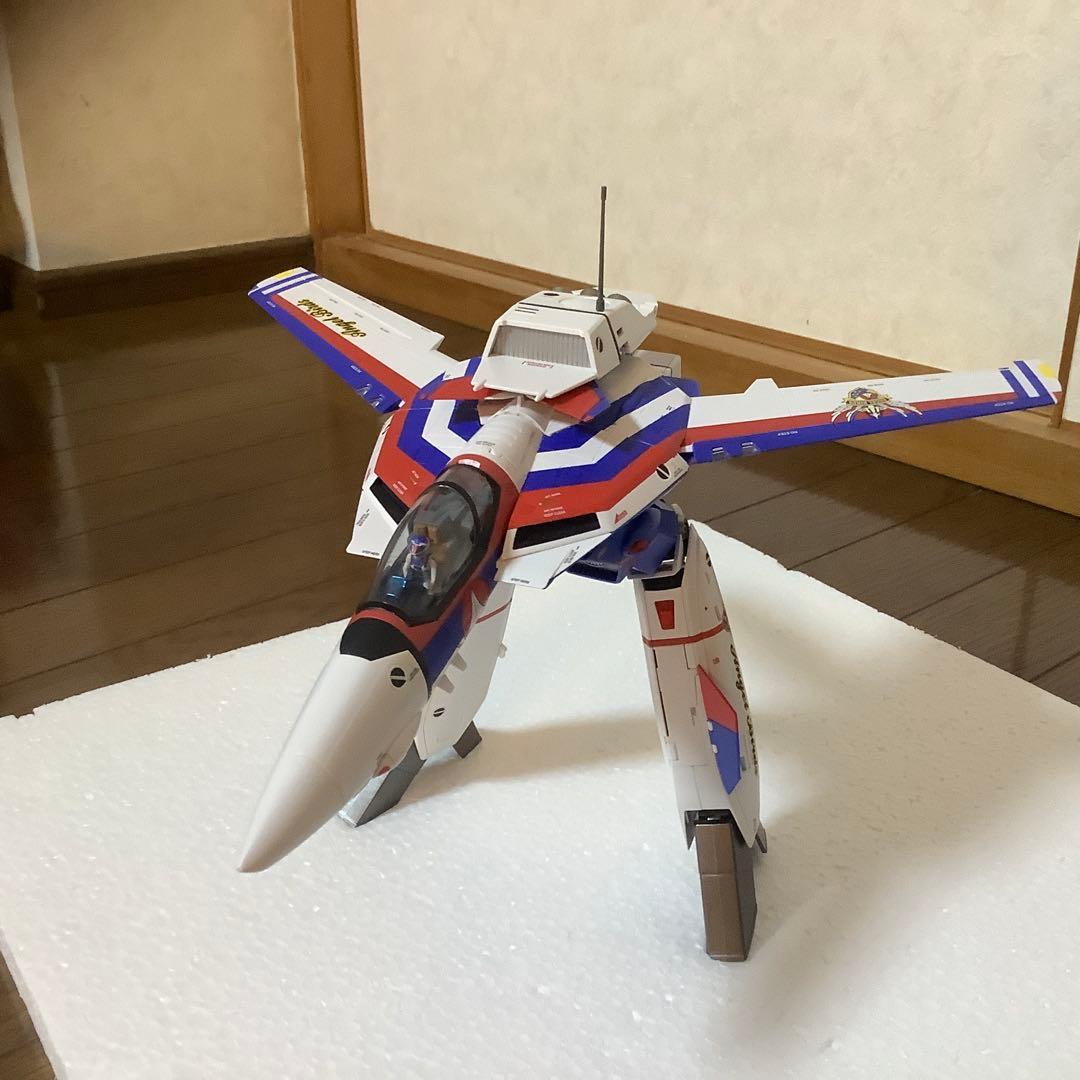 バンダイDX超合金VFー1Aエンジェルバーズ