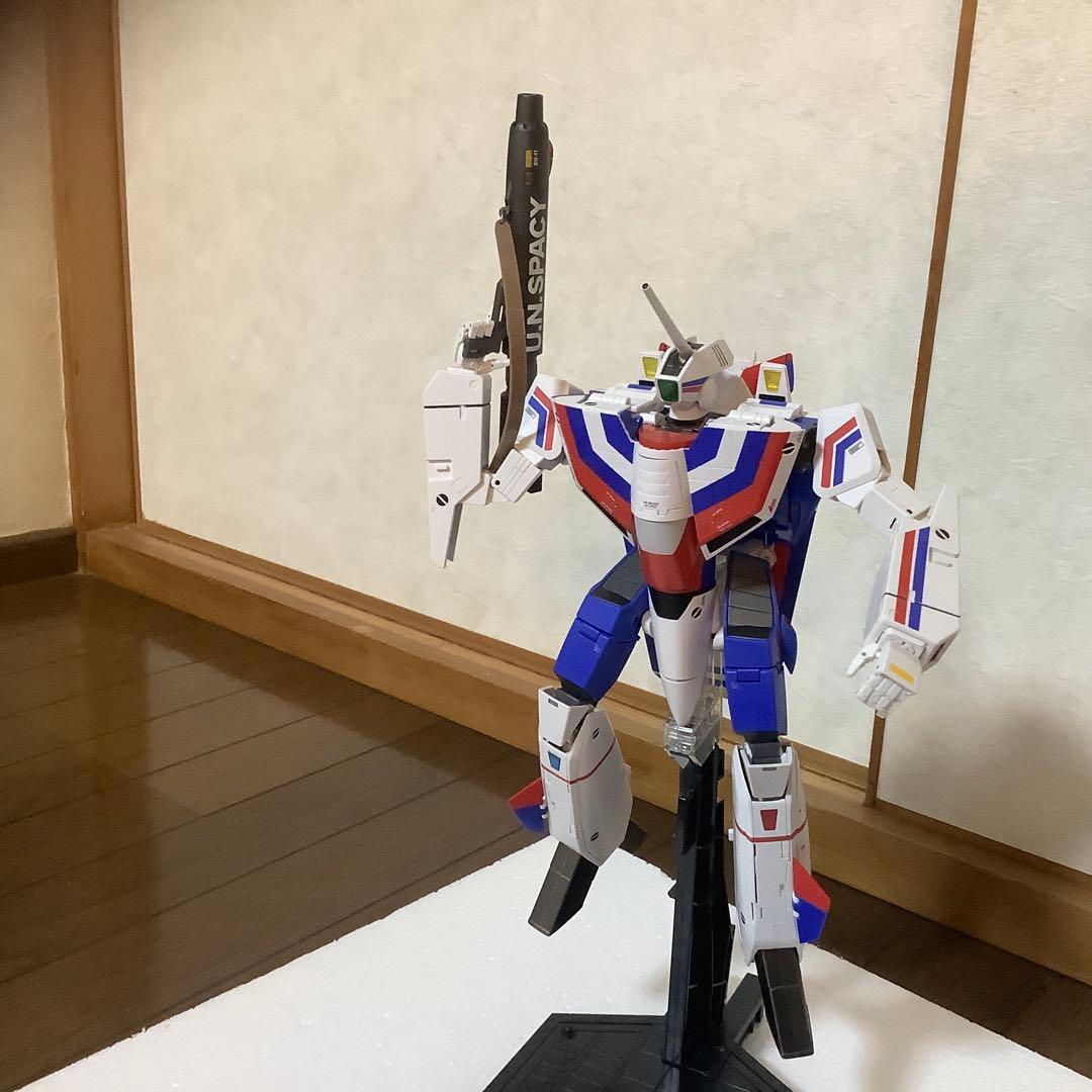 バンダイDX超合金VFー1Aエンジェルバーズ