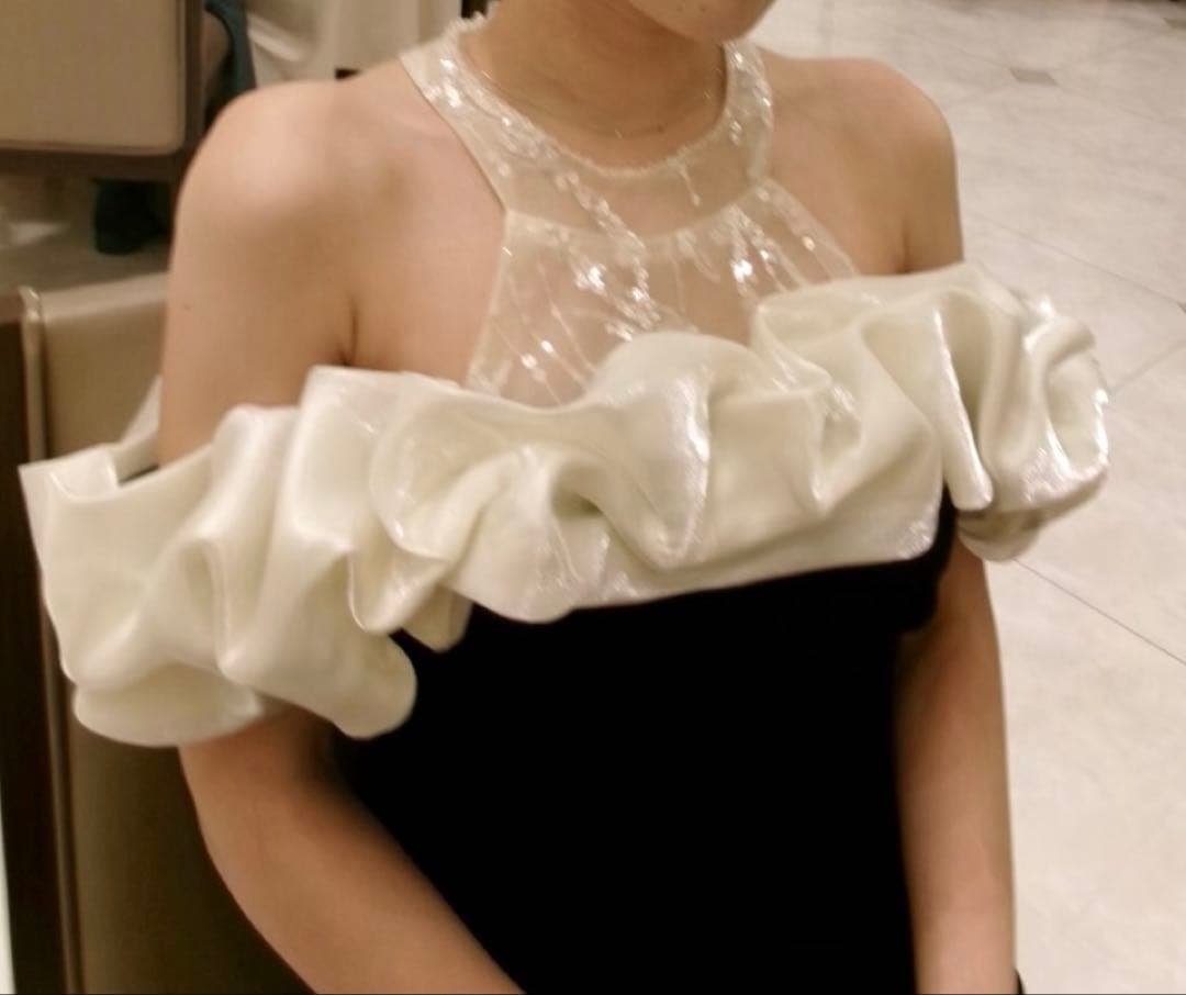 みっきぃ　manondesign オフショルダーベロアドレス