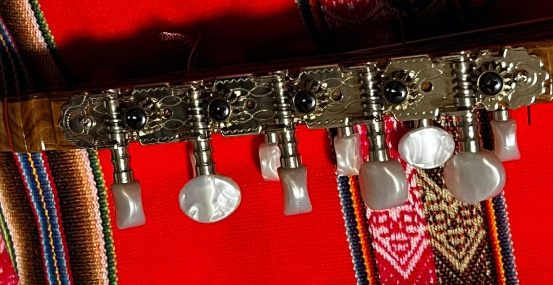 CHARANGO ・チャランゴ ボリビア