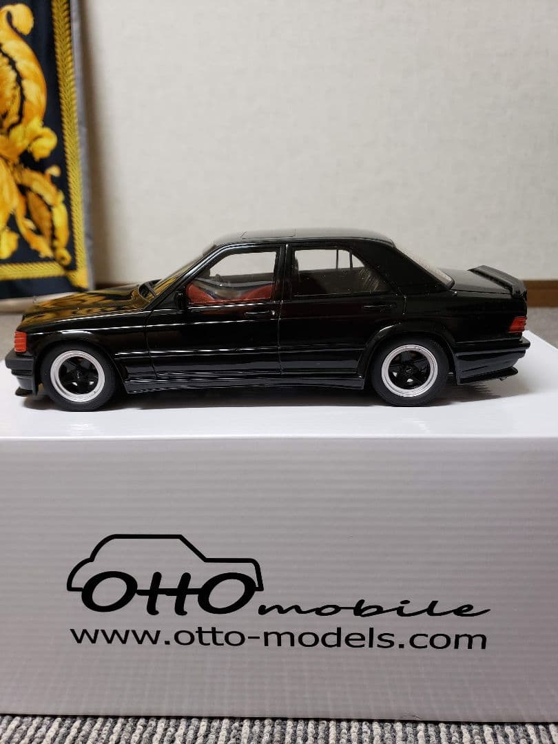 オートモービルOTTO AMG 190E2.3ブラック 1/18 絶版 希少