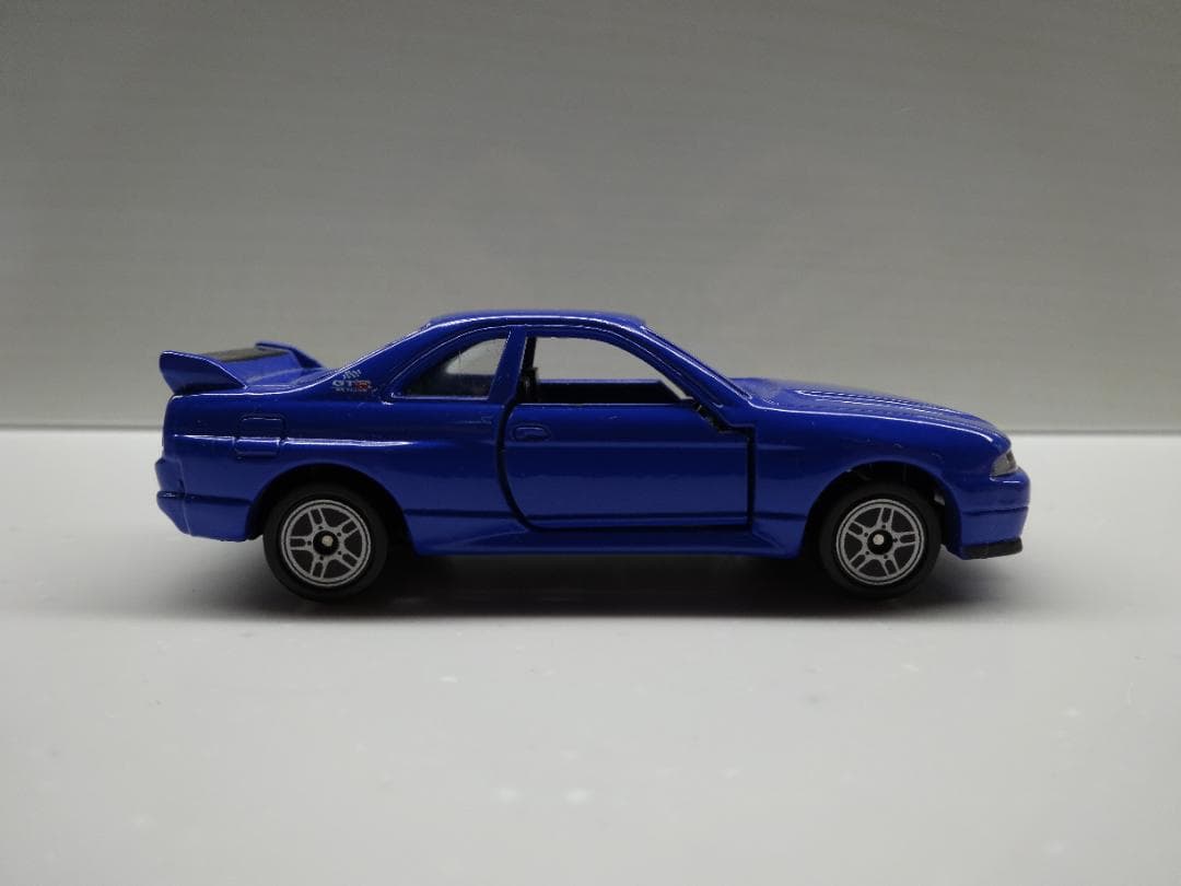 日産 スカイラインGT-R(R33) トミカ LM Limited