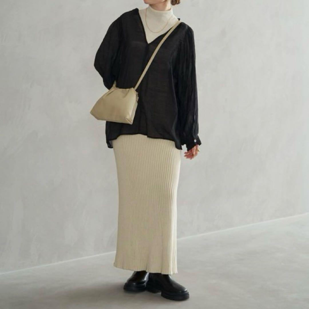 gemeil russet レザーミニショルダーバッグ ベージュ 斜め掛けバッグ