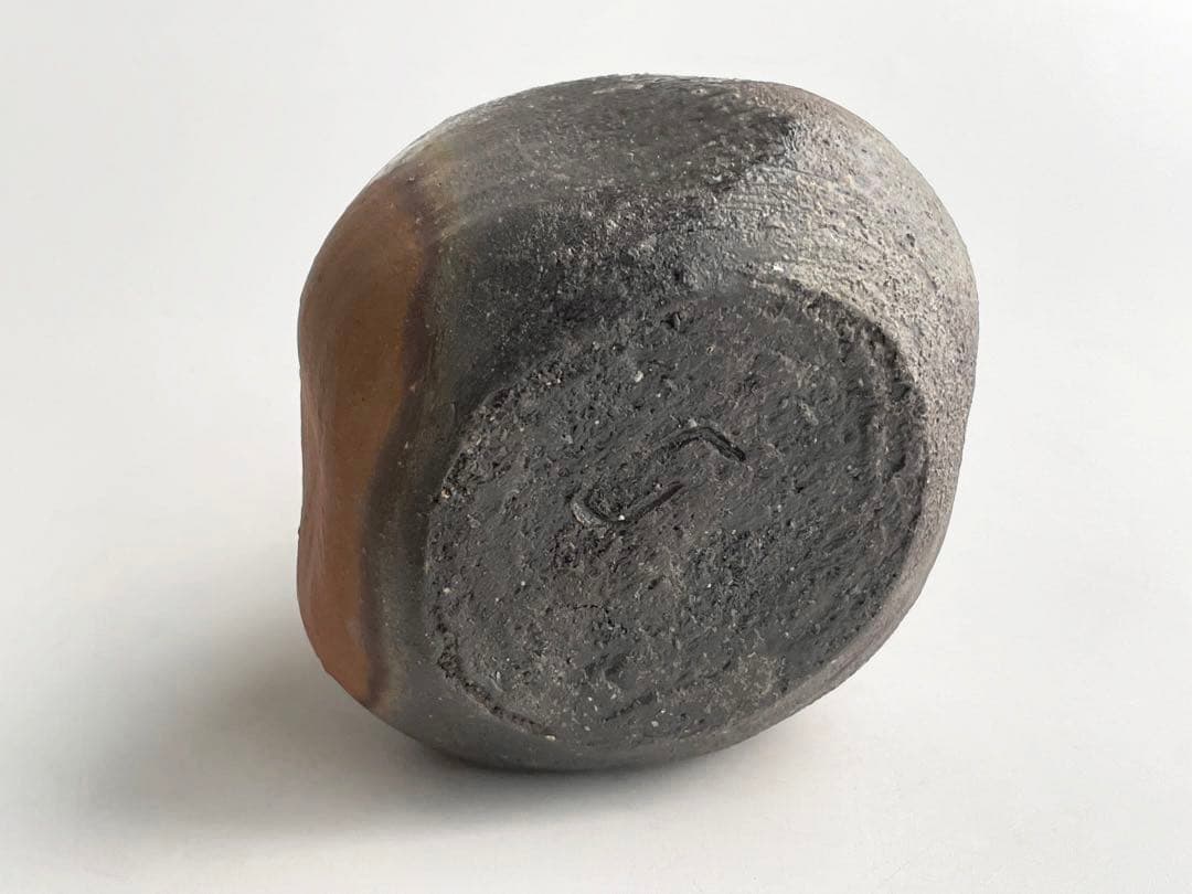 陶芸家　中村六郎　備前　窯変　徳利　酒器　共箱　備前焼