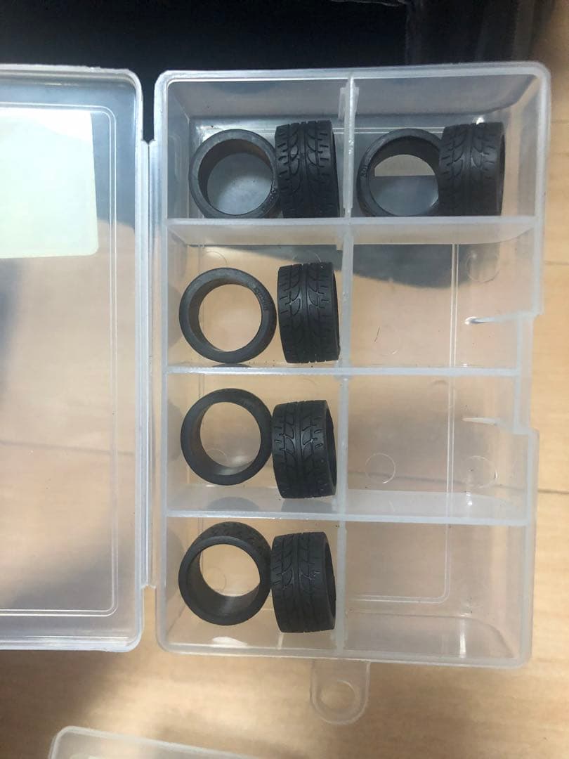 京商ミニッツ MR-03EVO ボックス、スペアパーツ、工具付き - メルカリ