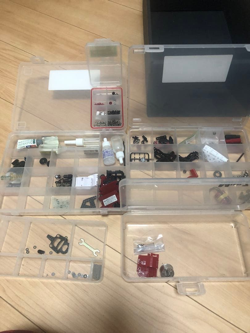 京商ミニッツ MR-03EVO ボックス、スペアパーツ、工具付き - メルカリ