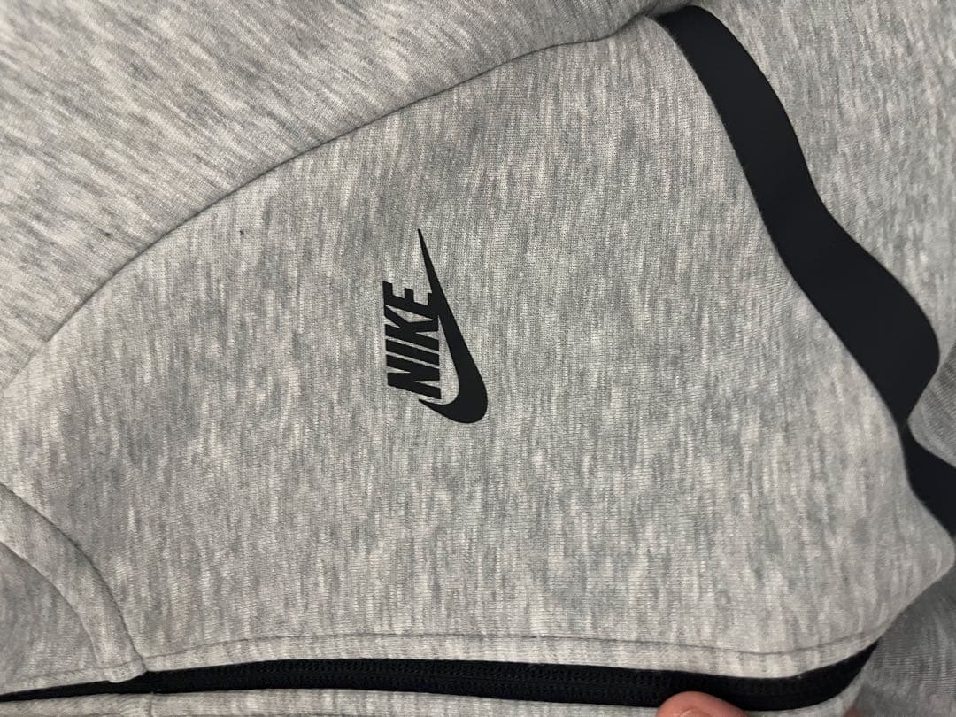 NIKEテックフリースSサイズ　セットアップ