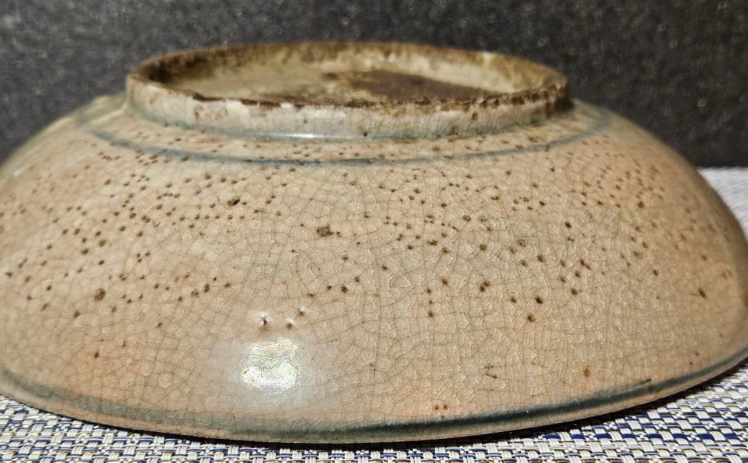 大名品❗】16-17世紀 中国古陶磁 明朝 青華 古染 花文 砂高台 呉須皿