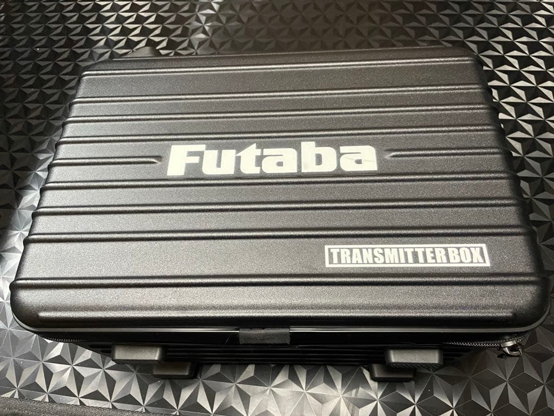 Futaba フタバ　10PX ケース付き