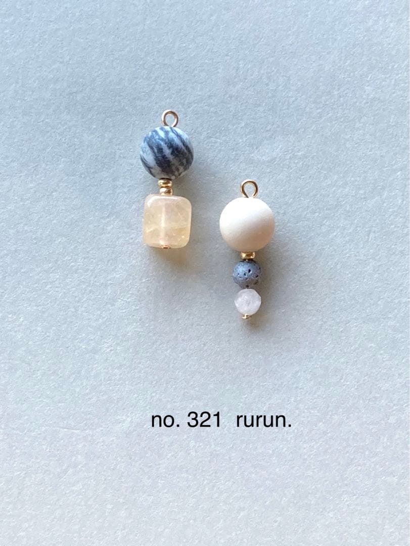 k18 ペリドット スネークチェーン アメリカンピアス