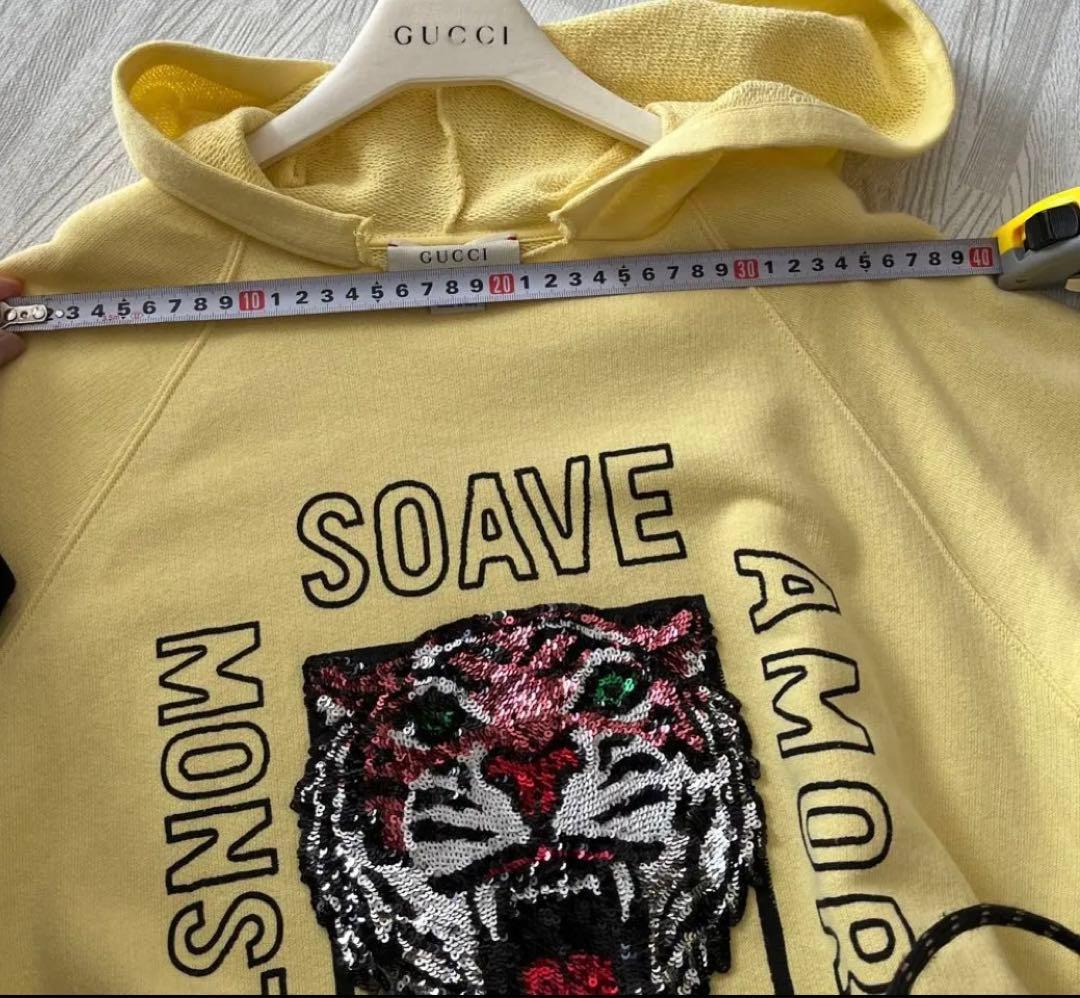 GUCCI チルドレン　　スパンコールパーカー