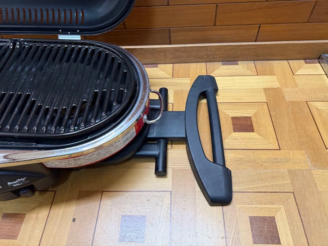 【美品】Coleman コールマン ロードトリップグリル LXE-J