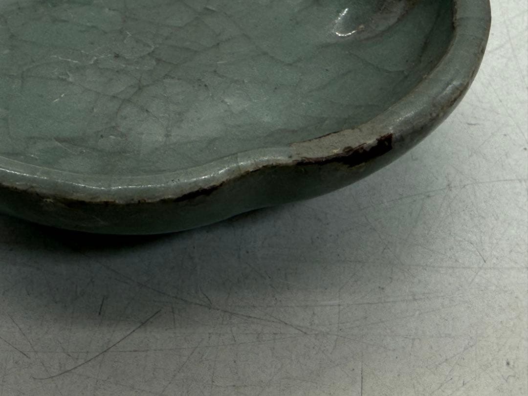 中国 宋時代 青磁海棠型小皿① 磁貫青磁 送料込み251214 - メルカリ