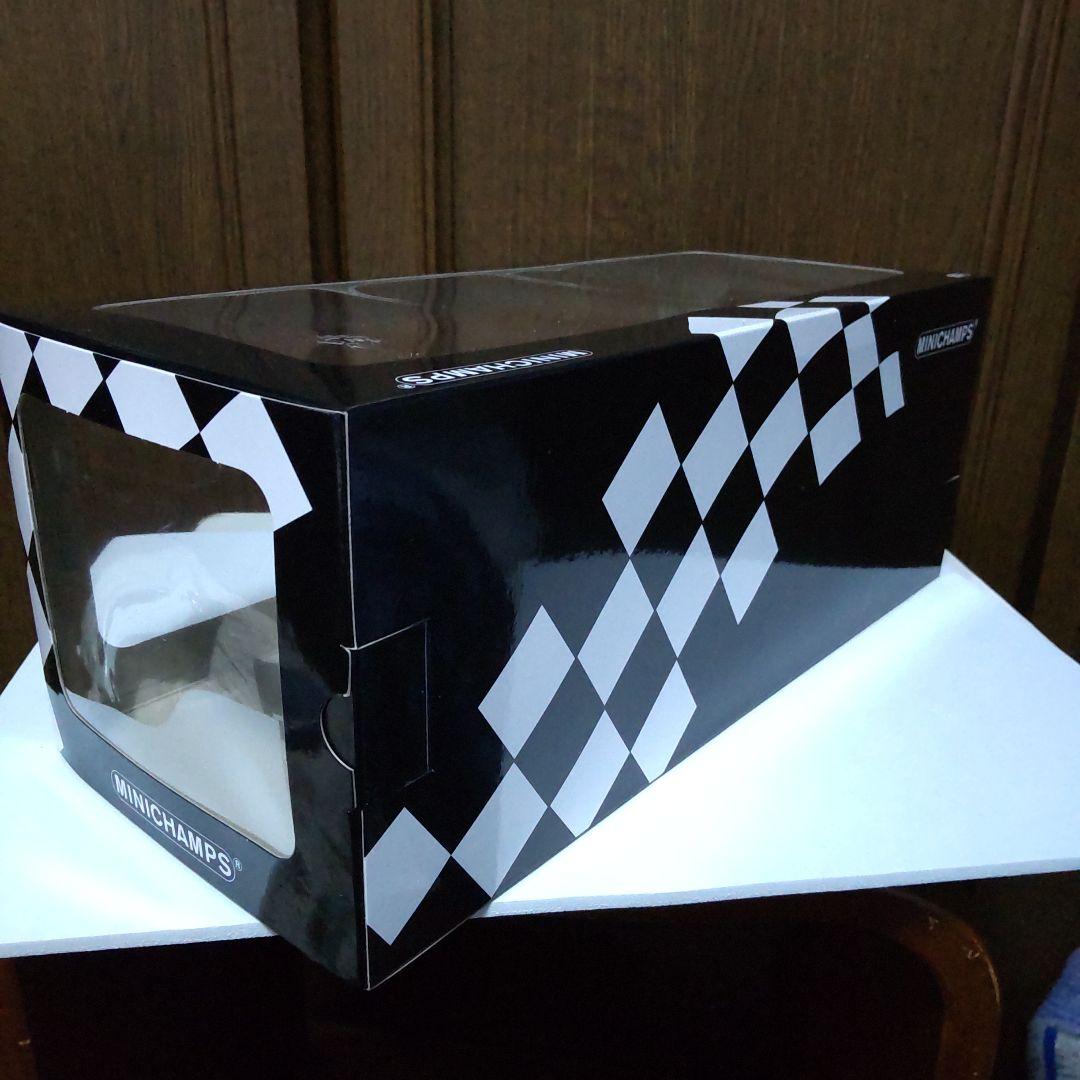 BMW 2800 CS 1968 ホワイト 1/18 ミニチャンプス