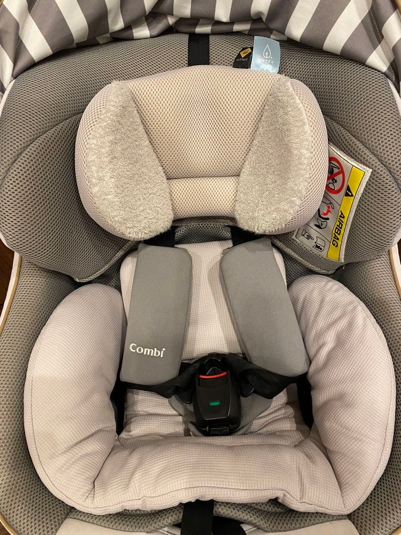 Combi クルムーヴ　スマート　ISOFIXシリーズ　チャイルドシート グレー