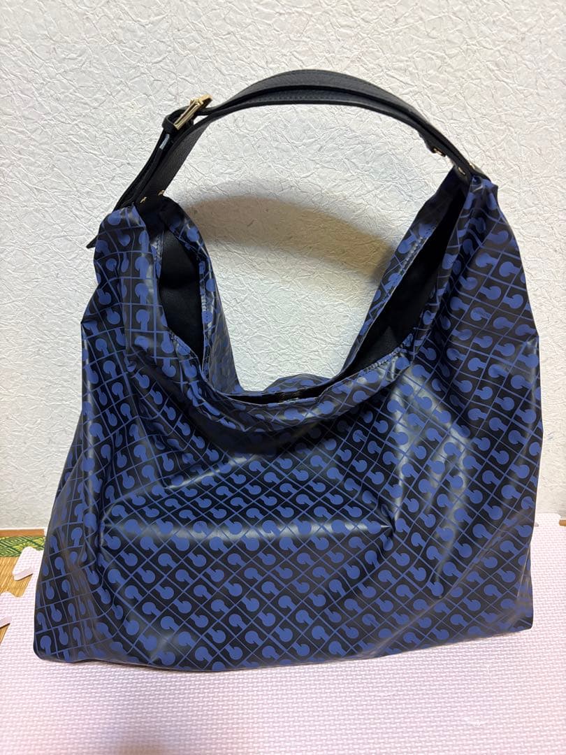 mitsurinさま ☆ソフティ☆ポーチ付きワンショルダー☆ネイビー