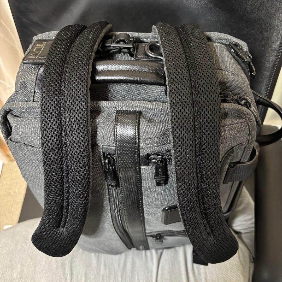 TUMI トゥミ 3way 26180AT2E ビジネスリュック グレー