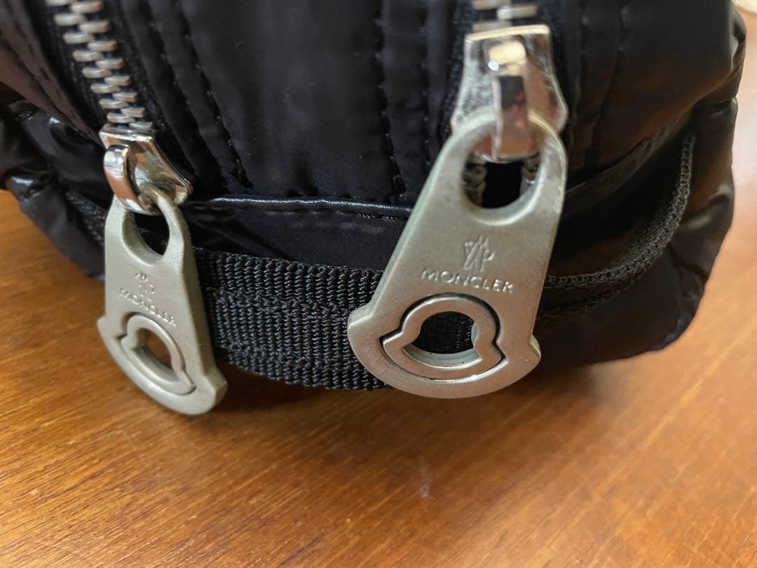 MONCLERモンクレール× RIMOWAトパーズ ステルス32L 付属品付 - メルカリ