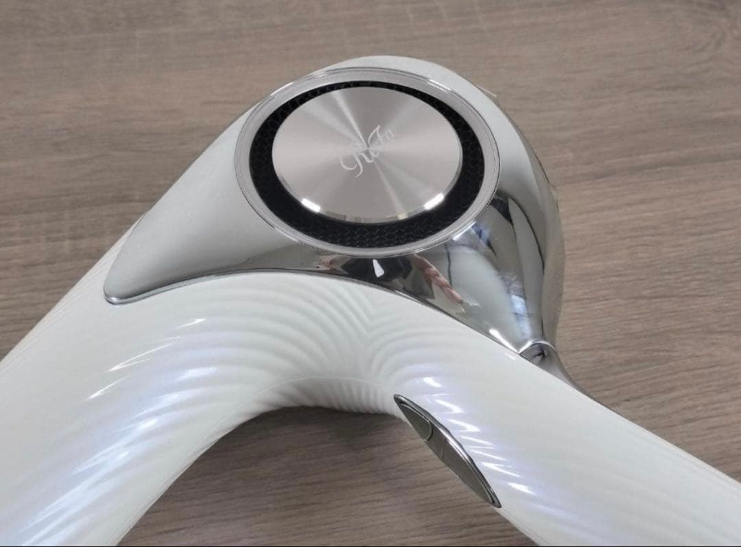 リファ ビューテックドライヤープロ 2024年製