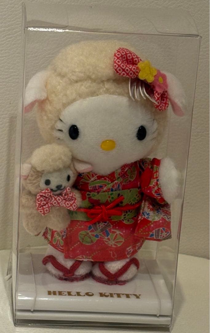 ハローキティ きもの　着物　ぬいぐるみ　新品　ケース入り　2000年