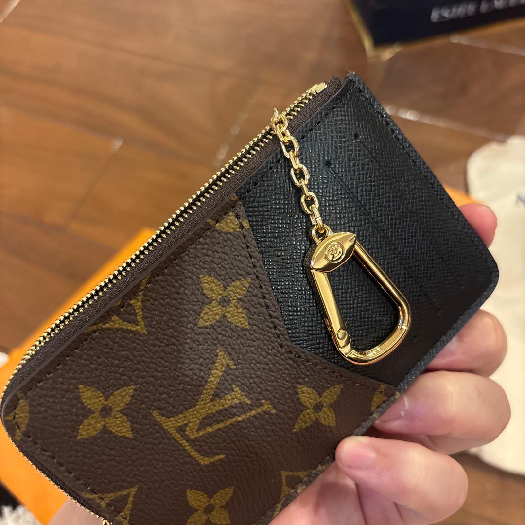 LOUIS VUITTON モノグラム ポルト カルト レクト ヴェルソ
