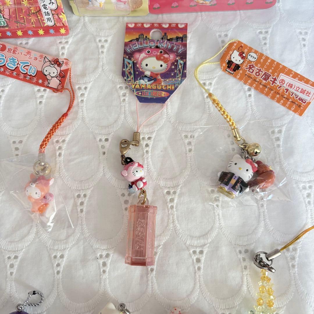 ご当地キティ 根付け・ストラップセット　 コレクターズマスコット 25周年