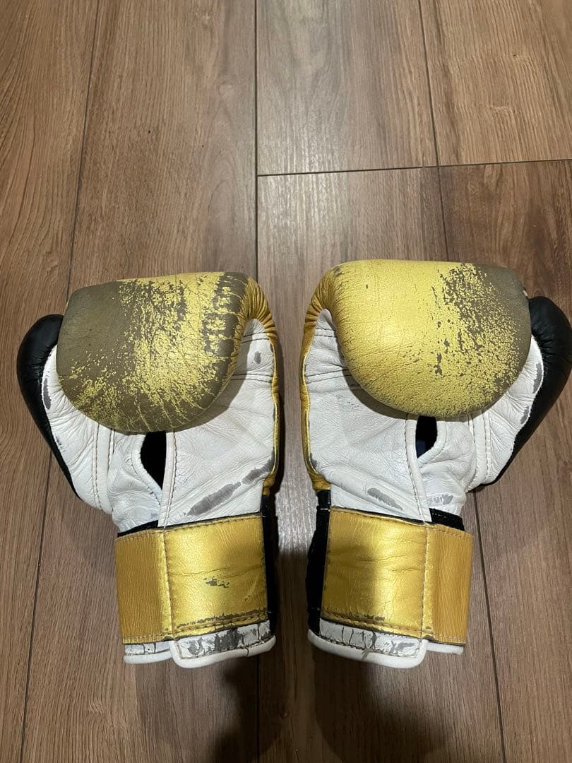 ニシムラ様、専用 ⭐︎winning 8ozグローブ 黒金⭐︎