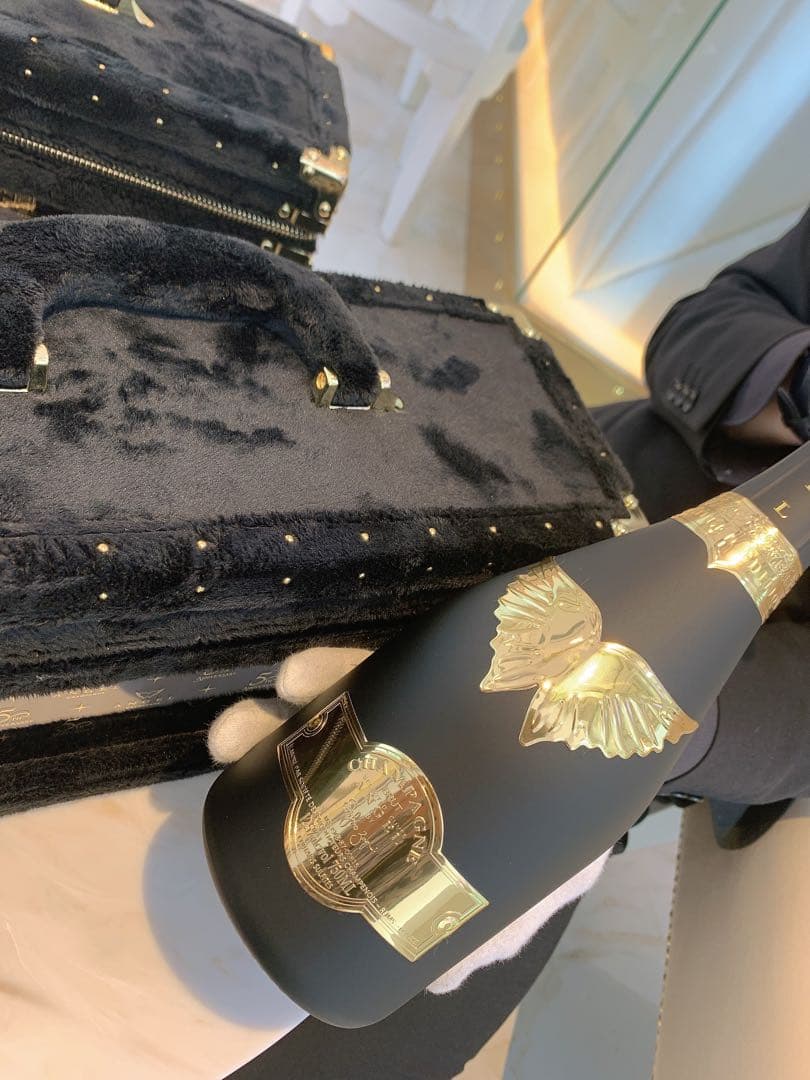 エンジェルシャンパン 5th 5周年 【即発送】ファージップ - メルカリ