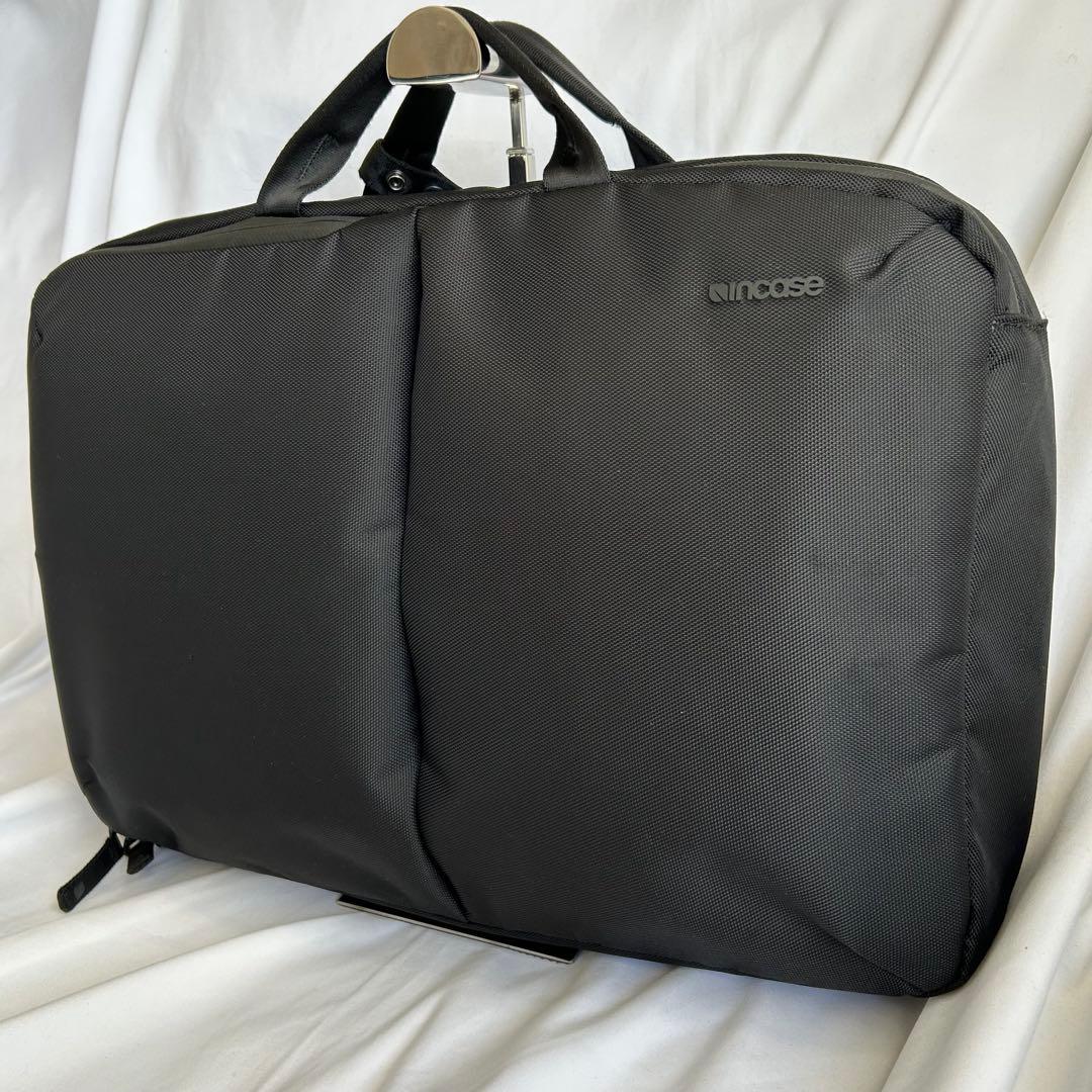 インケース Incase Convertible Brief リュック 2way