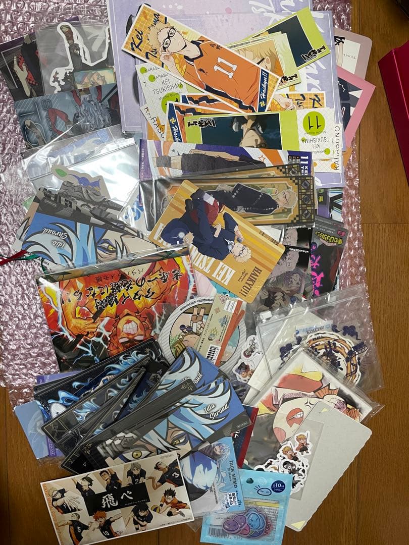 ⑦ アニメグッズ　まとめ売り　ノンジャンル　ダンボール