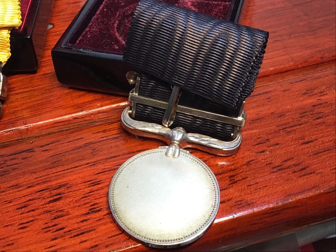 黄綬褒章 紺綬褒章 昭和53年 2点まとめ 勲章 記章 褒章 略綬 共箱