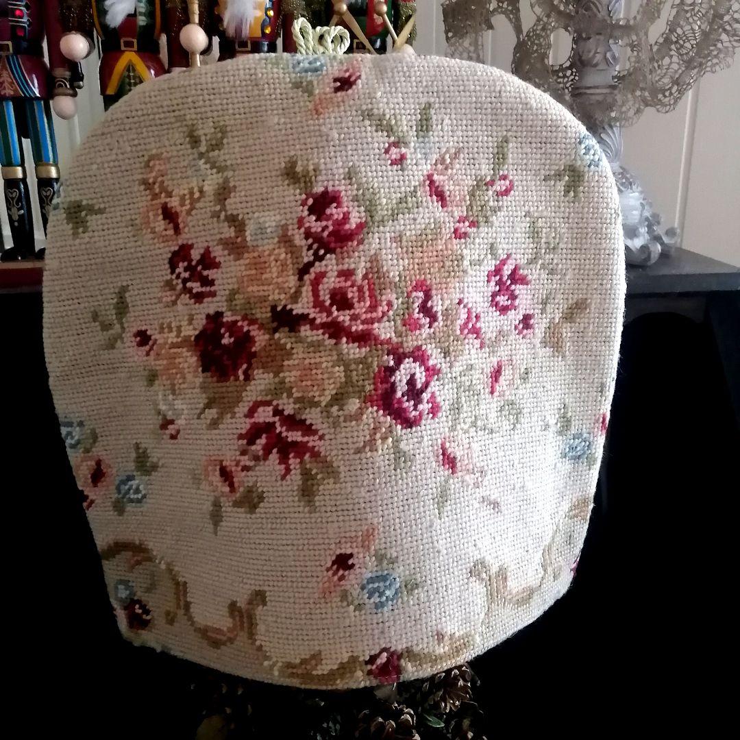 ニードル プチポワン ティーコージー ティーコゼー ティーコジーは英国