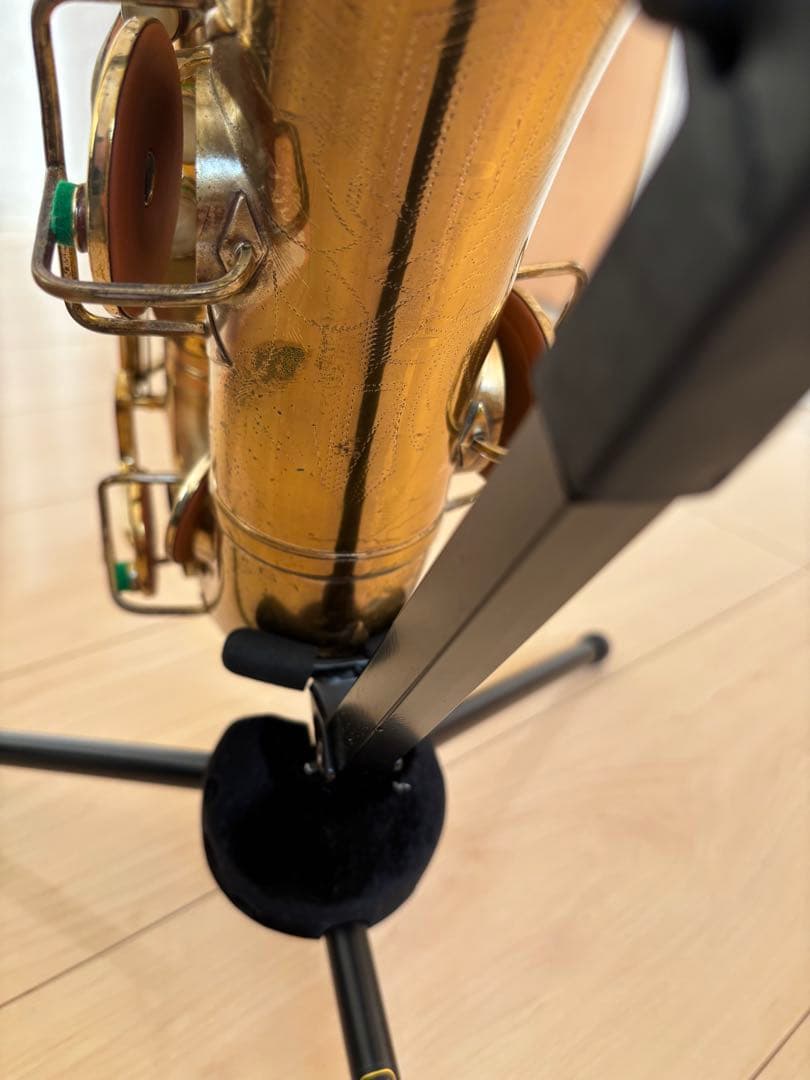 Buescher New Aristcrat アルトサックス